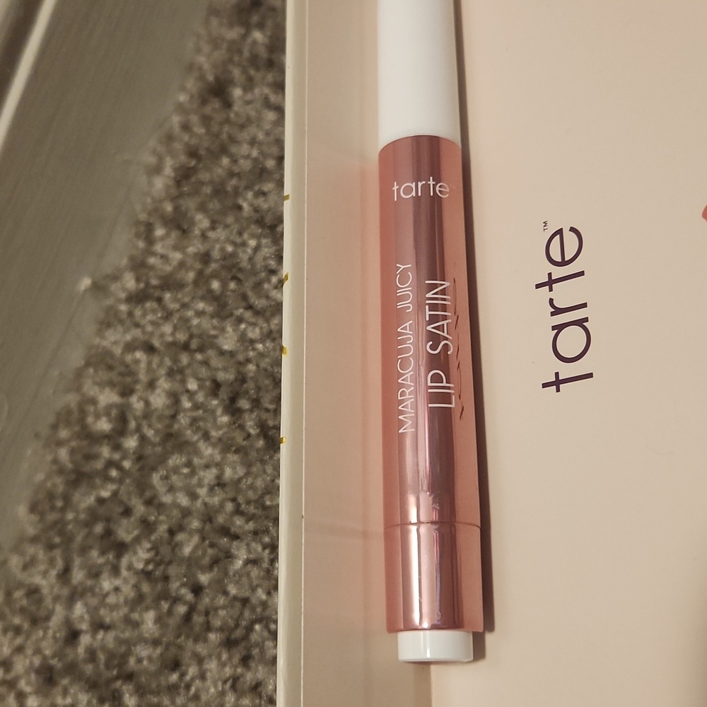 NEW Never Used Tarte Maracuja Juicy Lip Satin in Mauve
